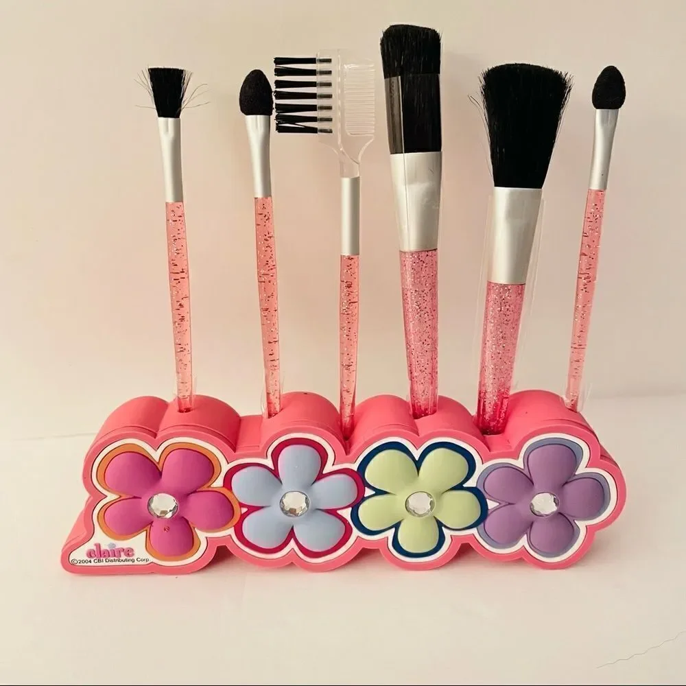 NWT Claire’s 6 Pcs Makeup Brush pink silver set with Colorful Flowers stand New